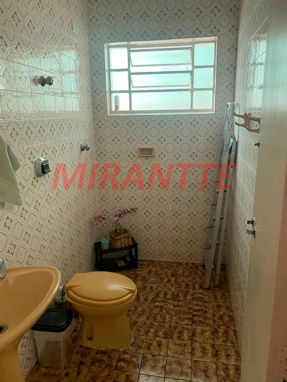Sobrado de 173m² com 3 quartos em Parada Inglesa