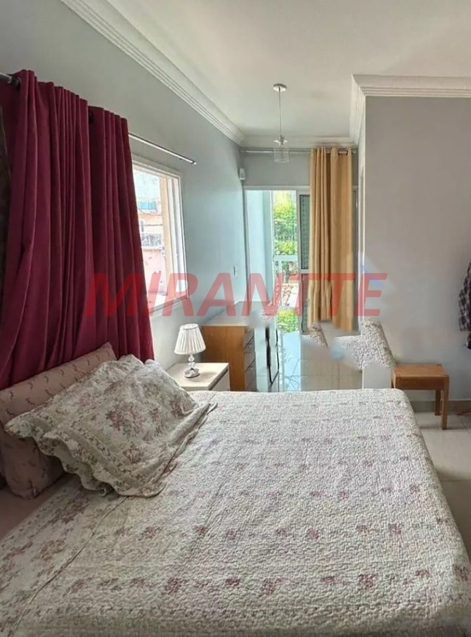 Sobrado de 550m² com 9 quartos em Vila Nova Cachoeirinha