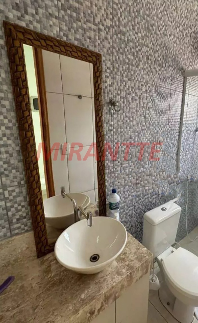 Sobrado de 550m² com 9 quartos em Vila Nova Cachoeirinha