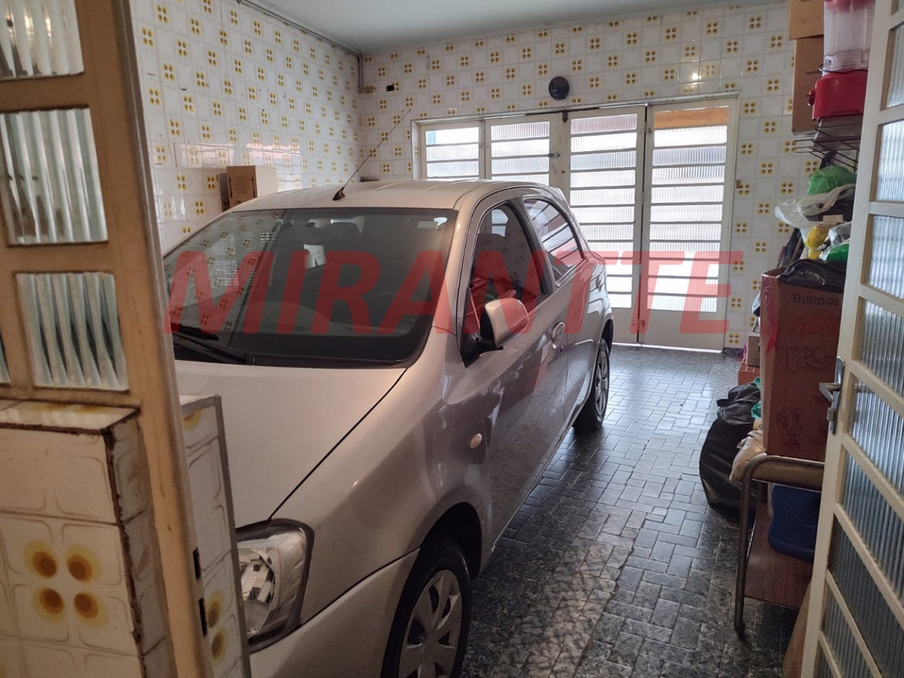 Sobrado de 161m² com 3 quartos em Vila Nivi