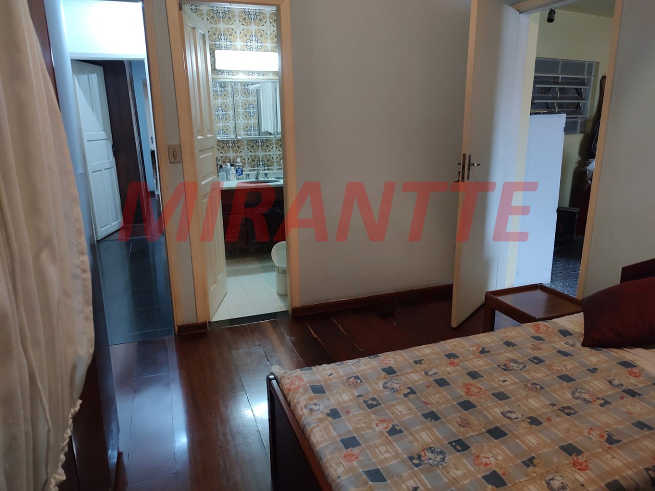 Sobrado de 161m² com 3 quartos em Vila Nivi