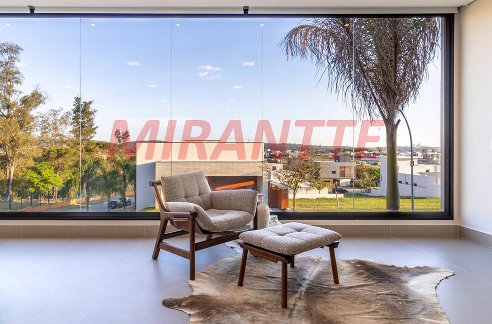 Cond. fechado de 435.7m² com 3 quartos em Alphaville Nova Esplanada 3