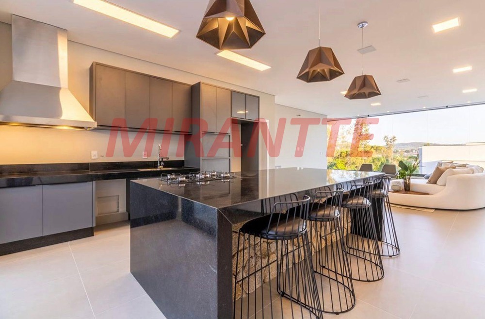 Cond. fechado de 435.7m² com 3 quartos em Alphaville Nova Esplanada 3