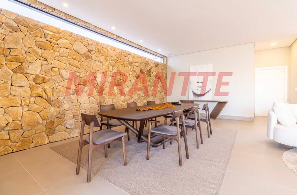 Cond. fechado de 435.7m² com 3 quartos em Alphaville Nova Esplanada 3