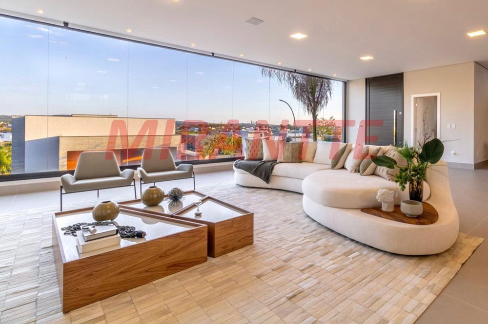 Cond. fechado de 435.7m² com 3 quartos em Alphaville Nova Esplanada 3