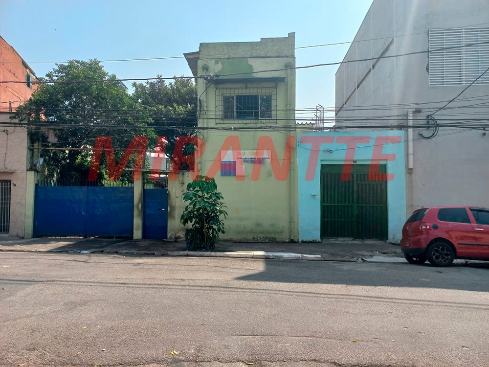 Comercial de 1000m² em Ponte Pequena