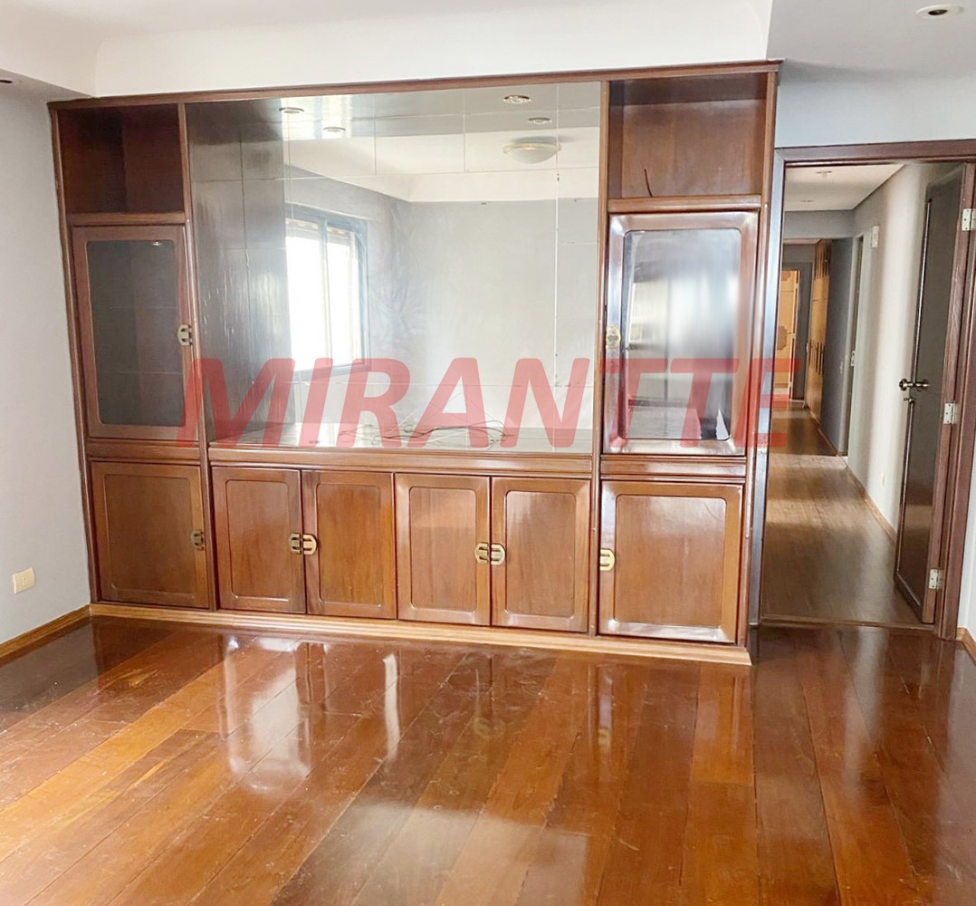 Apartamento de 240m² com 3 quartos em Santa Cecilia