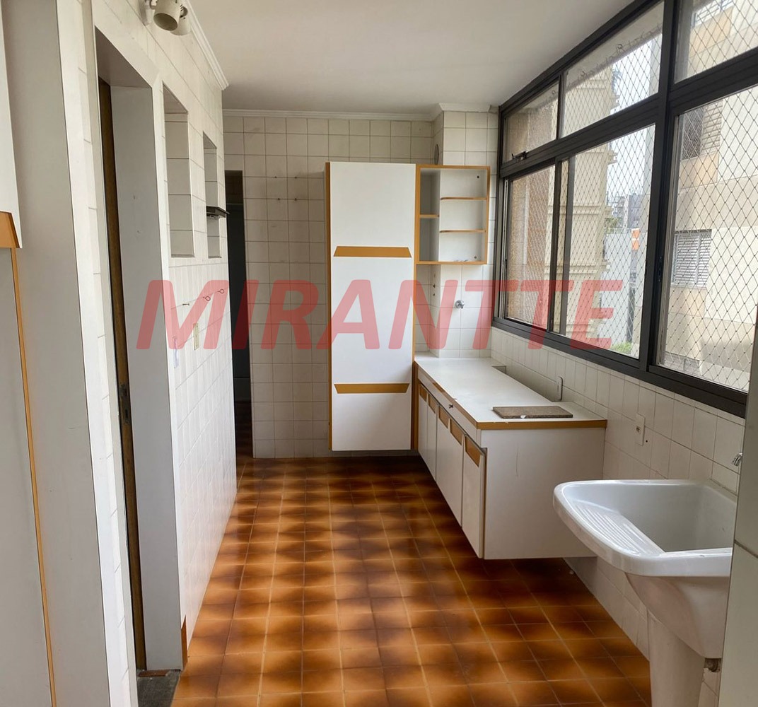 Apartamento de 240m² com 3 quartos em Santa Cecilia