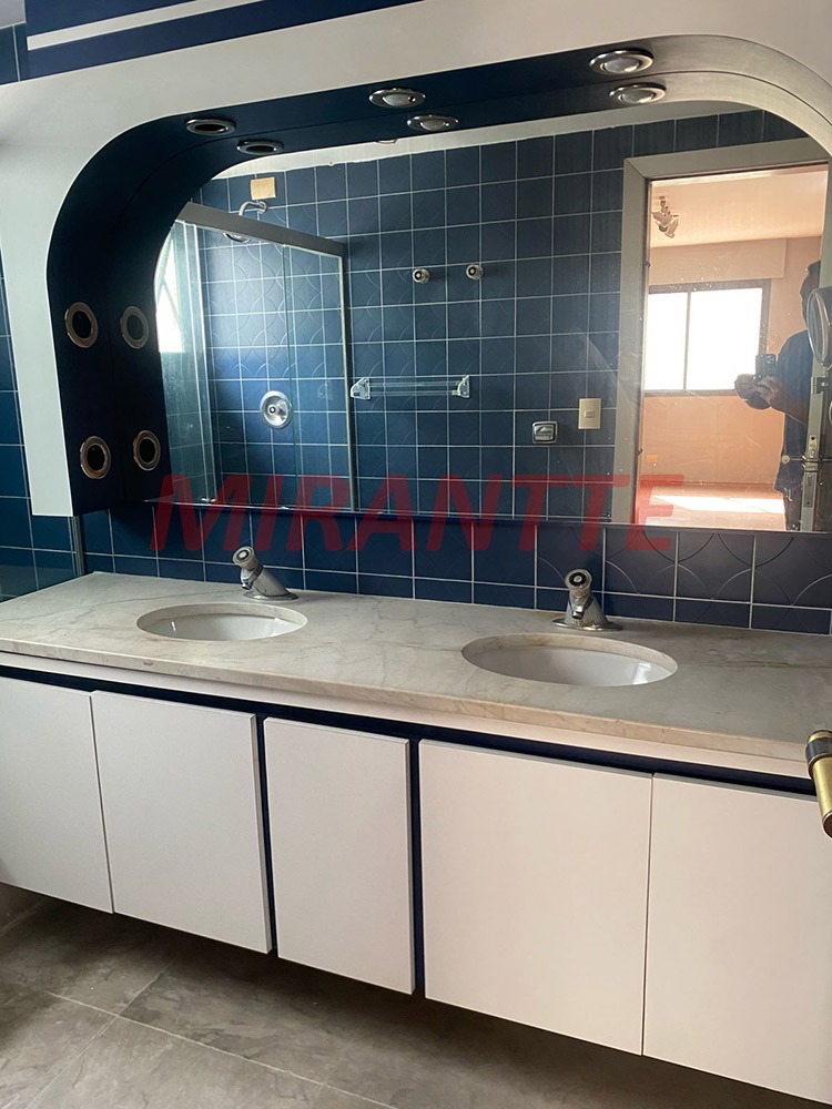 Apartamento de 240m² com 3 quartos em Santa Cecilia