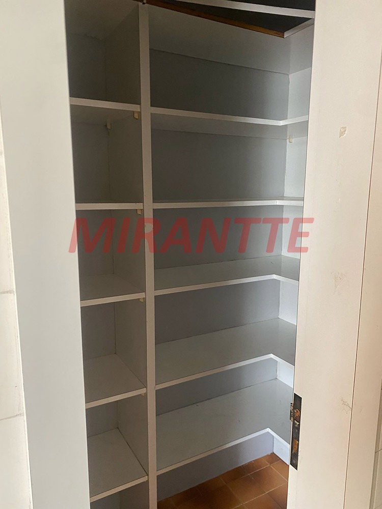 Apartamento de 240m² com 3 quartos em Santa Cecilia