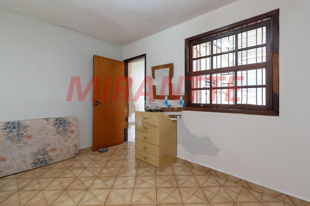 Casa terrea de 200m² com 3 quartos em Santa Terezinha