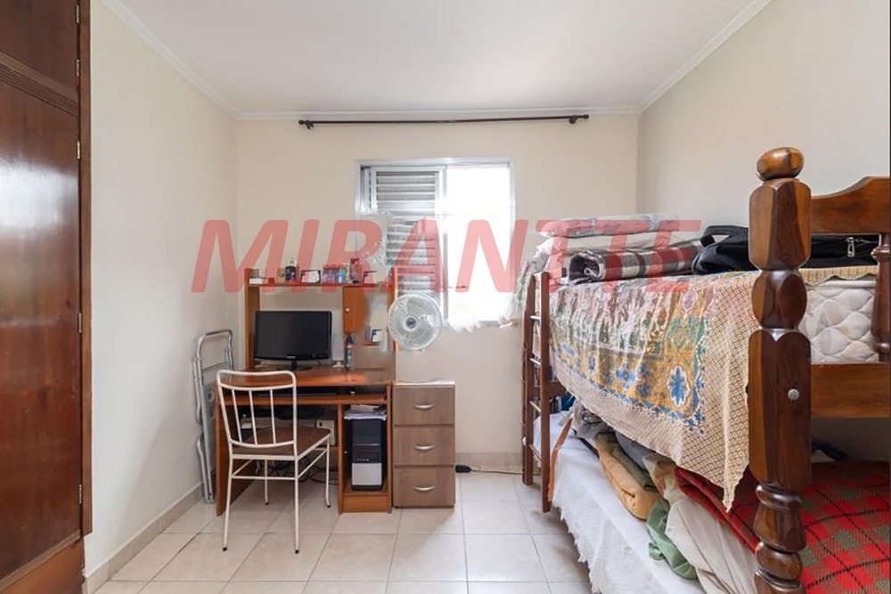 Casa terrea de 200m² com 3 quartos em Santa Terezinha