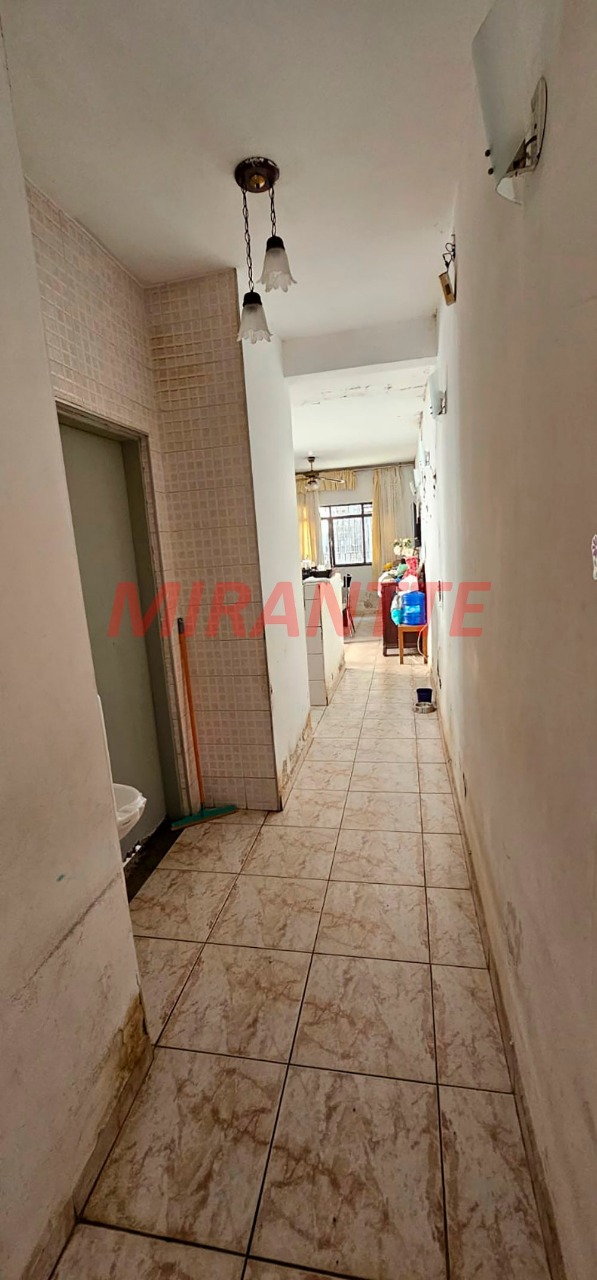 Sobrado de 420m² com 3 quartos em Água Fria