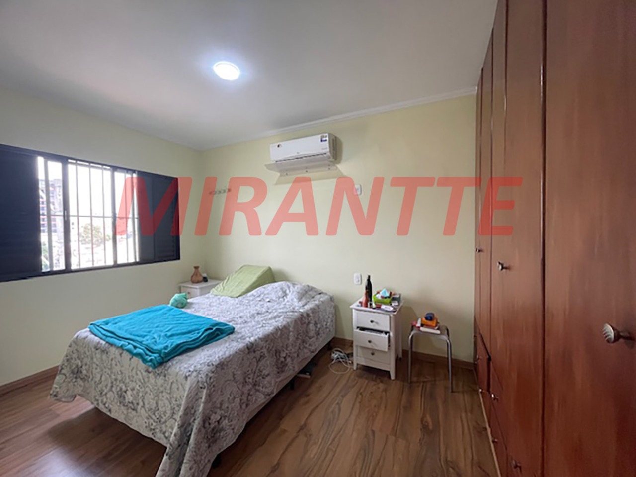 Sobrado de 202m² com 4 quartos em Jardim São Paulo(Zona Norte)