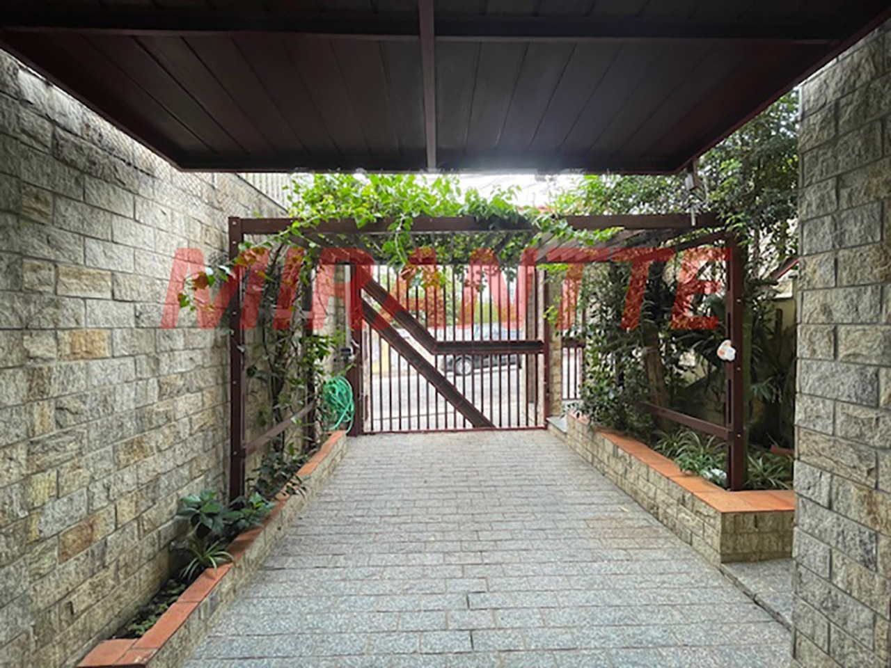 Sobrado de 202m² com 4 quartos em Jardim São Paulo(Zona Norte)