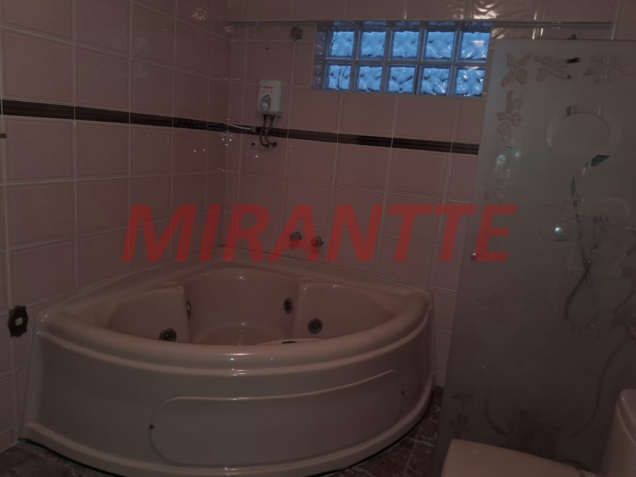 Apartamento de 220m² com 3 quartos em Vila Harmonia