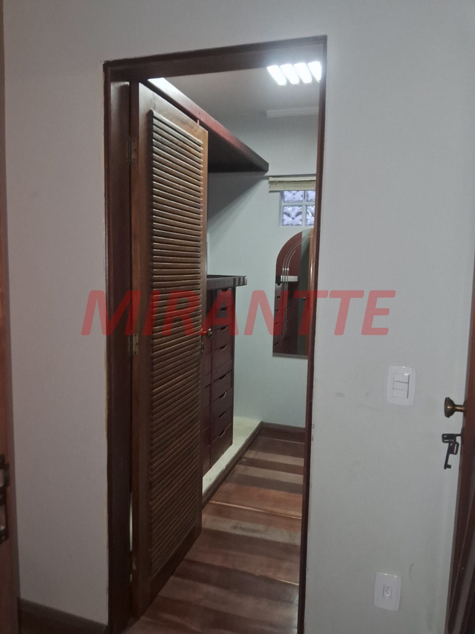 Apartamento de 220m² com 3 quartos em Vila Harmonia