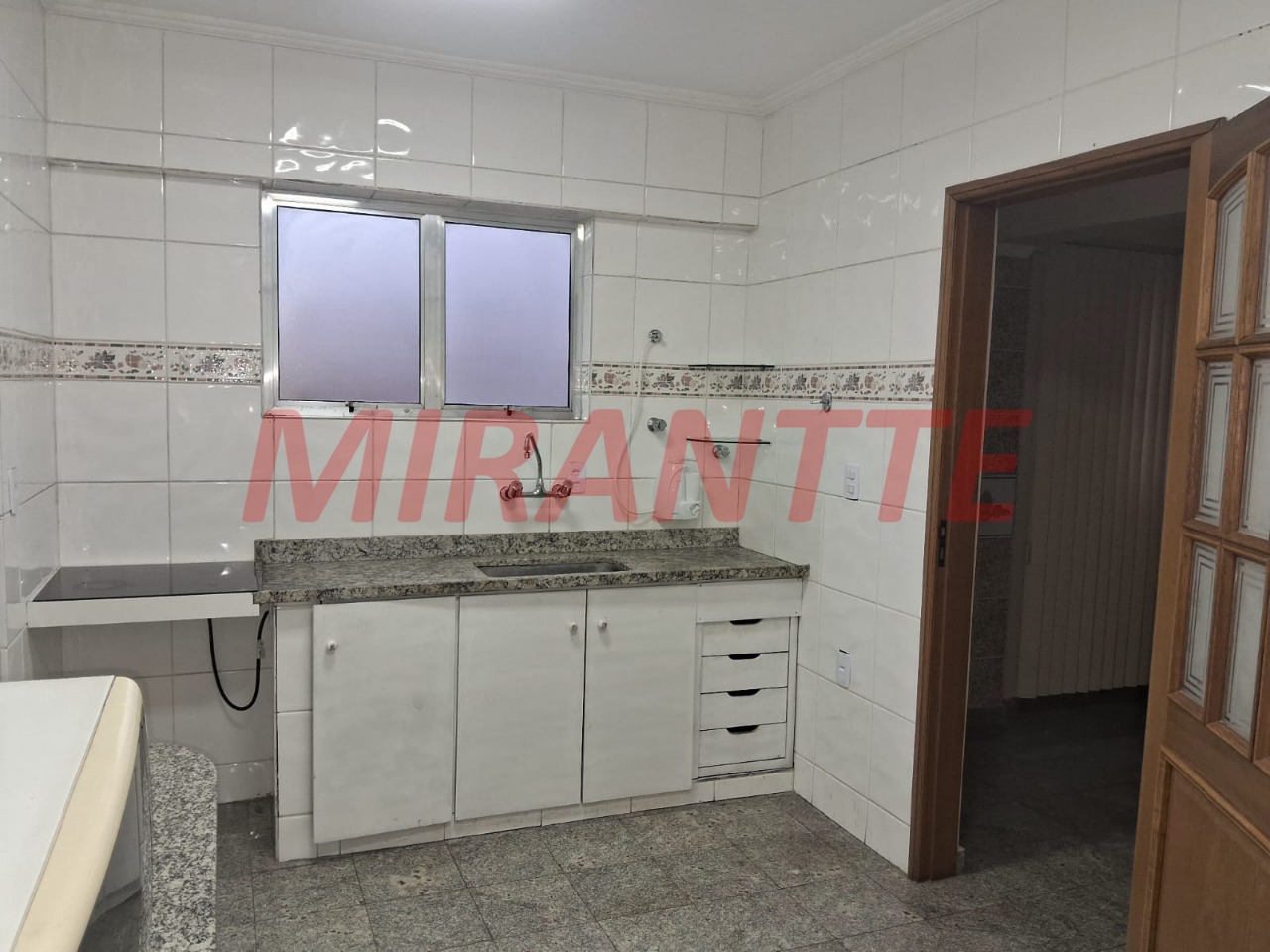 Apartamento de 220m² com 3 quartos em Vila Harmonia