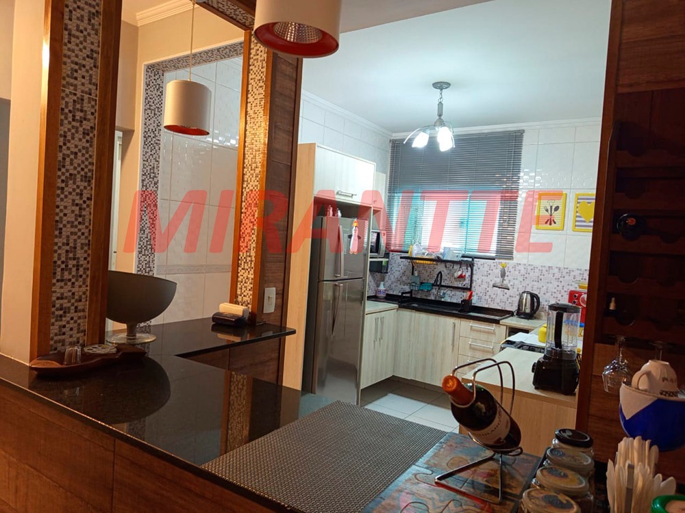 Casa terrea de 1.5m² com 4 quartos em Bortolândia