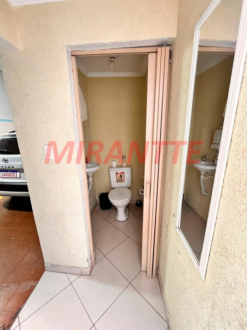 Casa terrea de 1.5m² com 4 quartos em Bortolândia