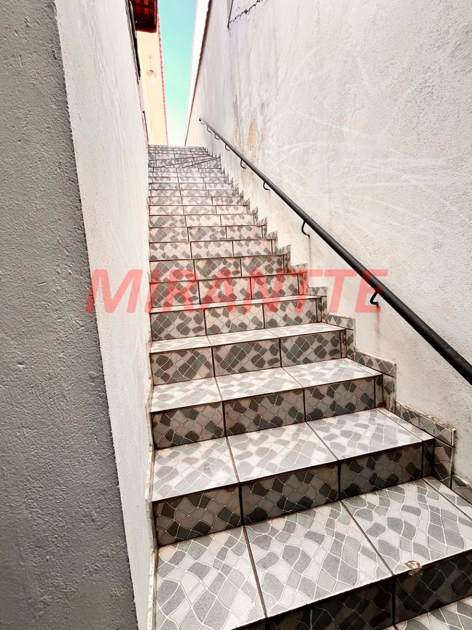 Casa terrea de 1.5m² com 4 quartos em Bortolândia