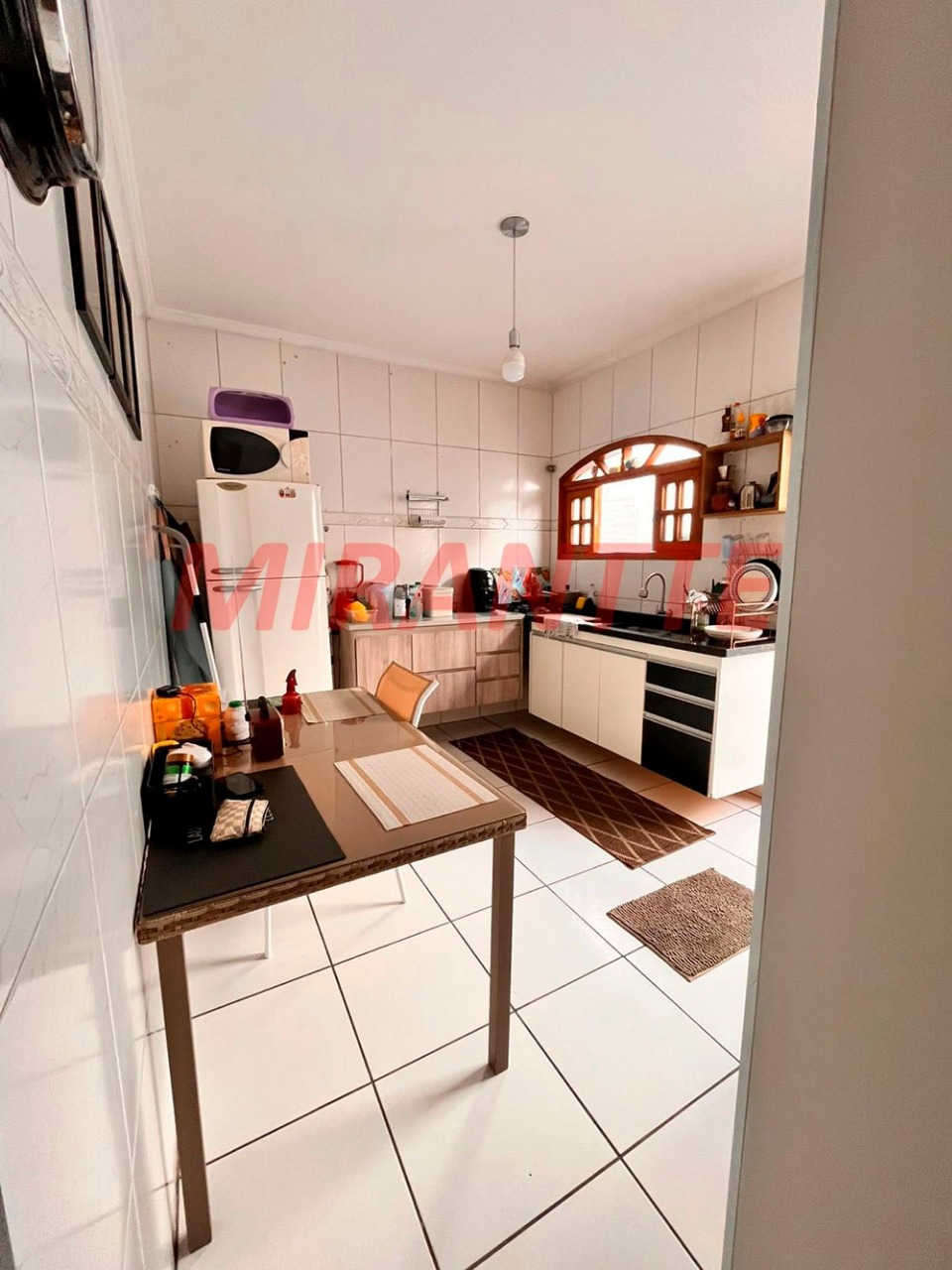 Casa terrea de 1.5m² com 4 quartos em Bortolândia