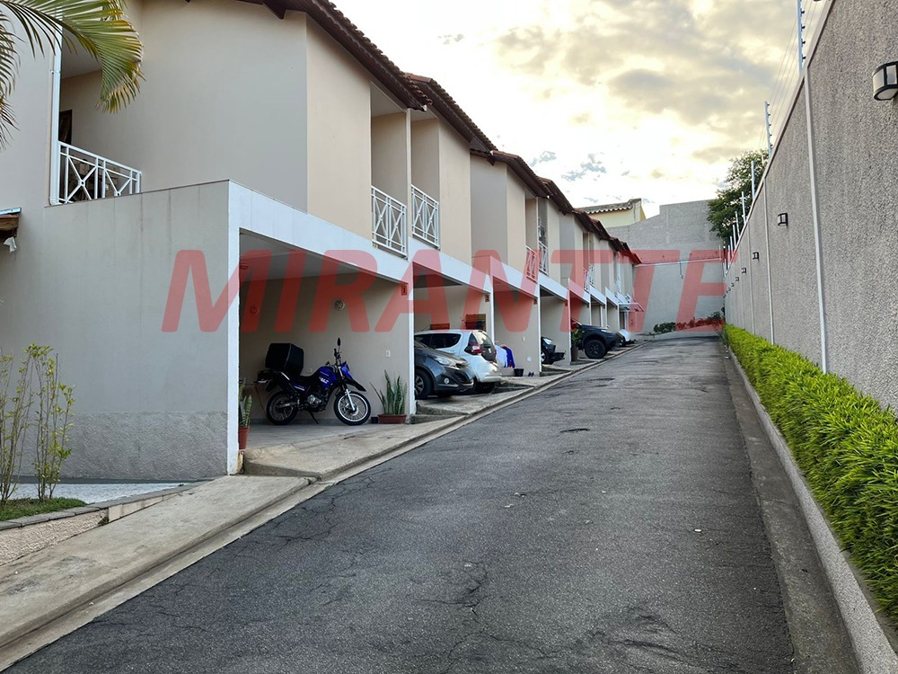 Cond. fechado de 126m² com 3 quartos em Vila Mazzei