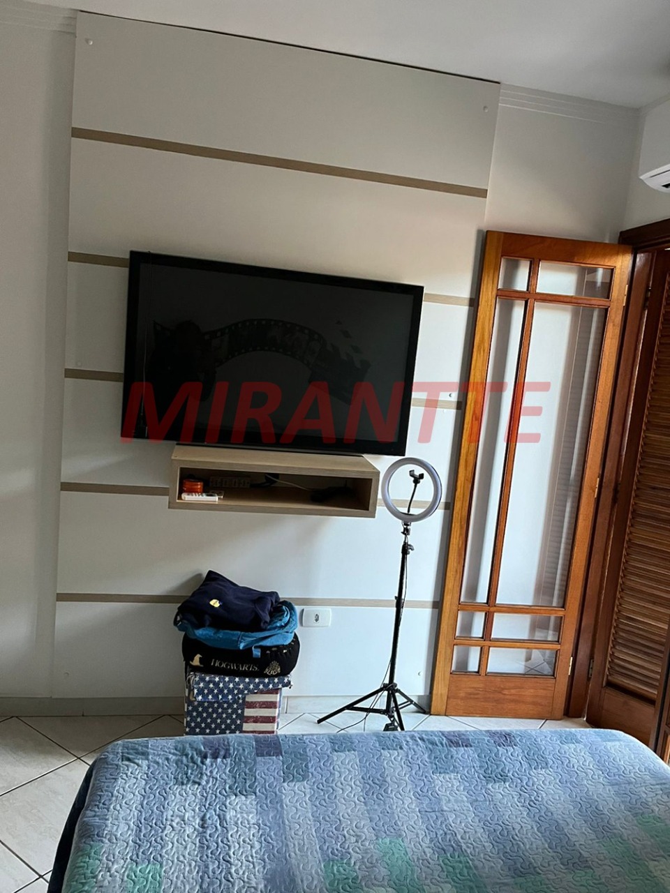 Cond. fechado de 126m² com 3 quartos em Vila Mazzei