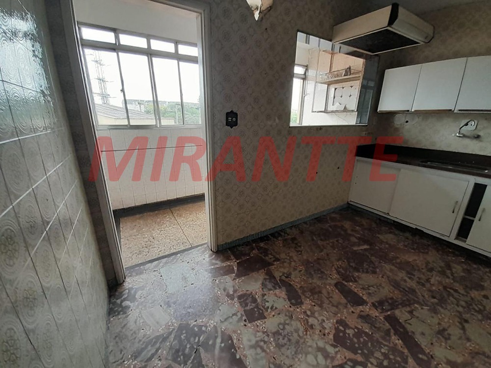 Cond. fechado de 460m² com 4 quartos em Casa Verde