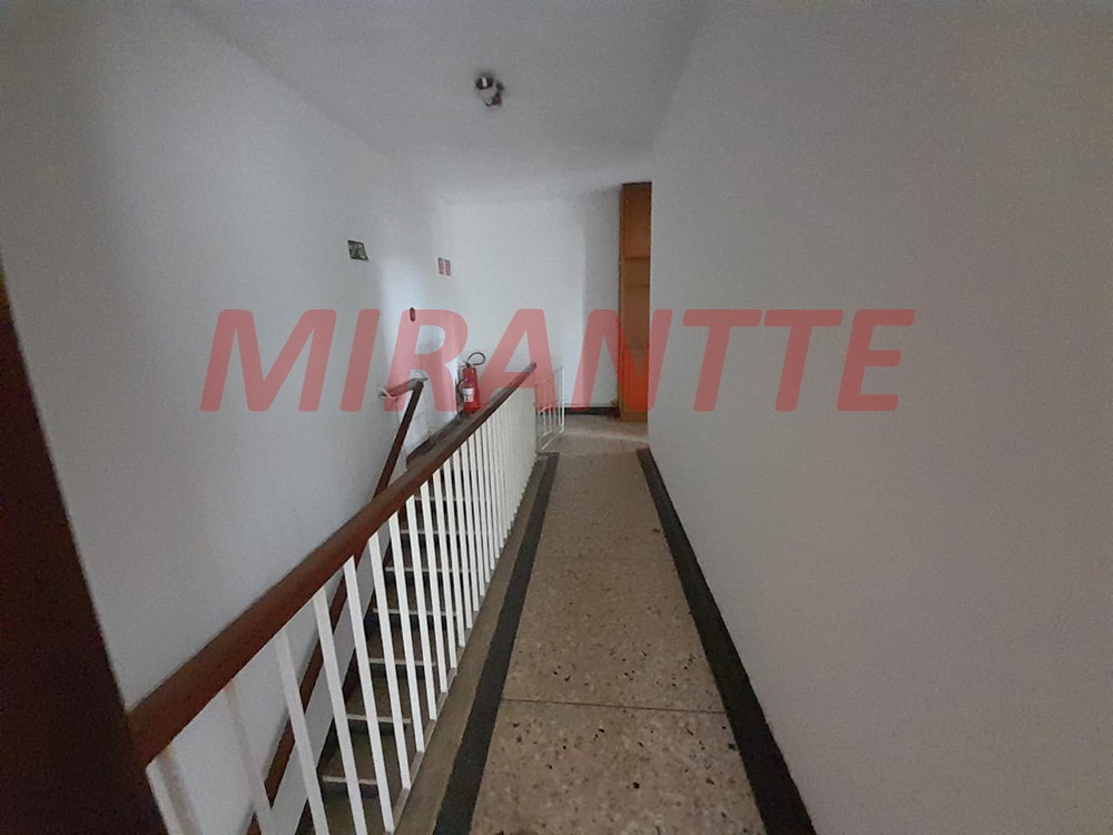 Cond. fechado de 460m² com 4 quartos em Casa Verde