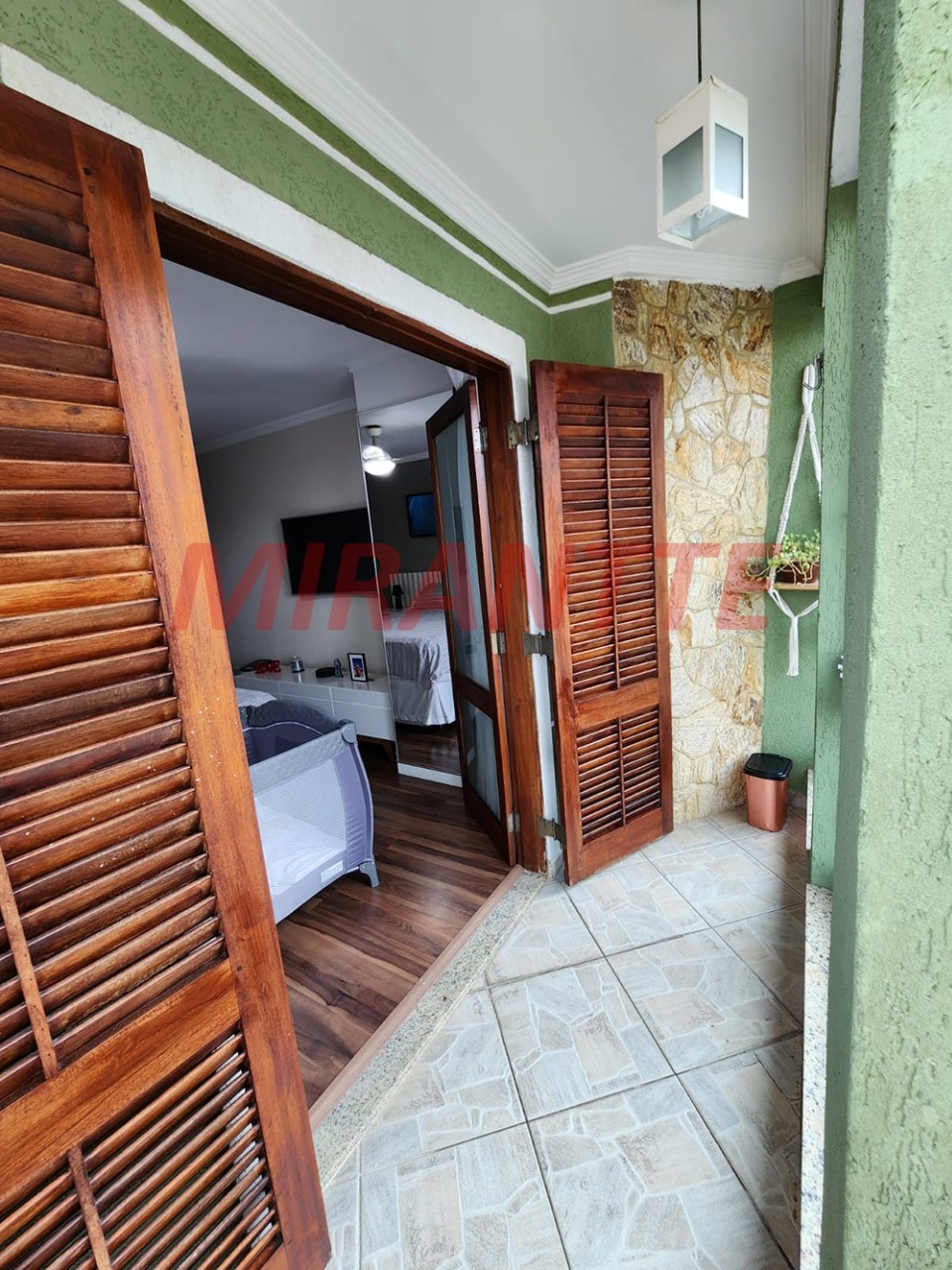 Sobrado de 185m² com 3 quartos em Vila Rosália
