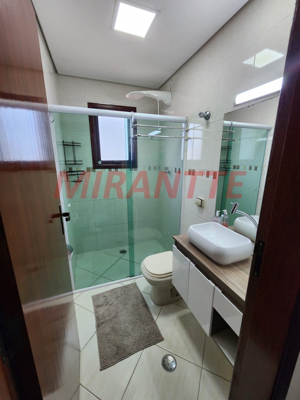 Sobrado de 185m² com 3 quartos em Vila Rosália