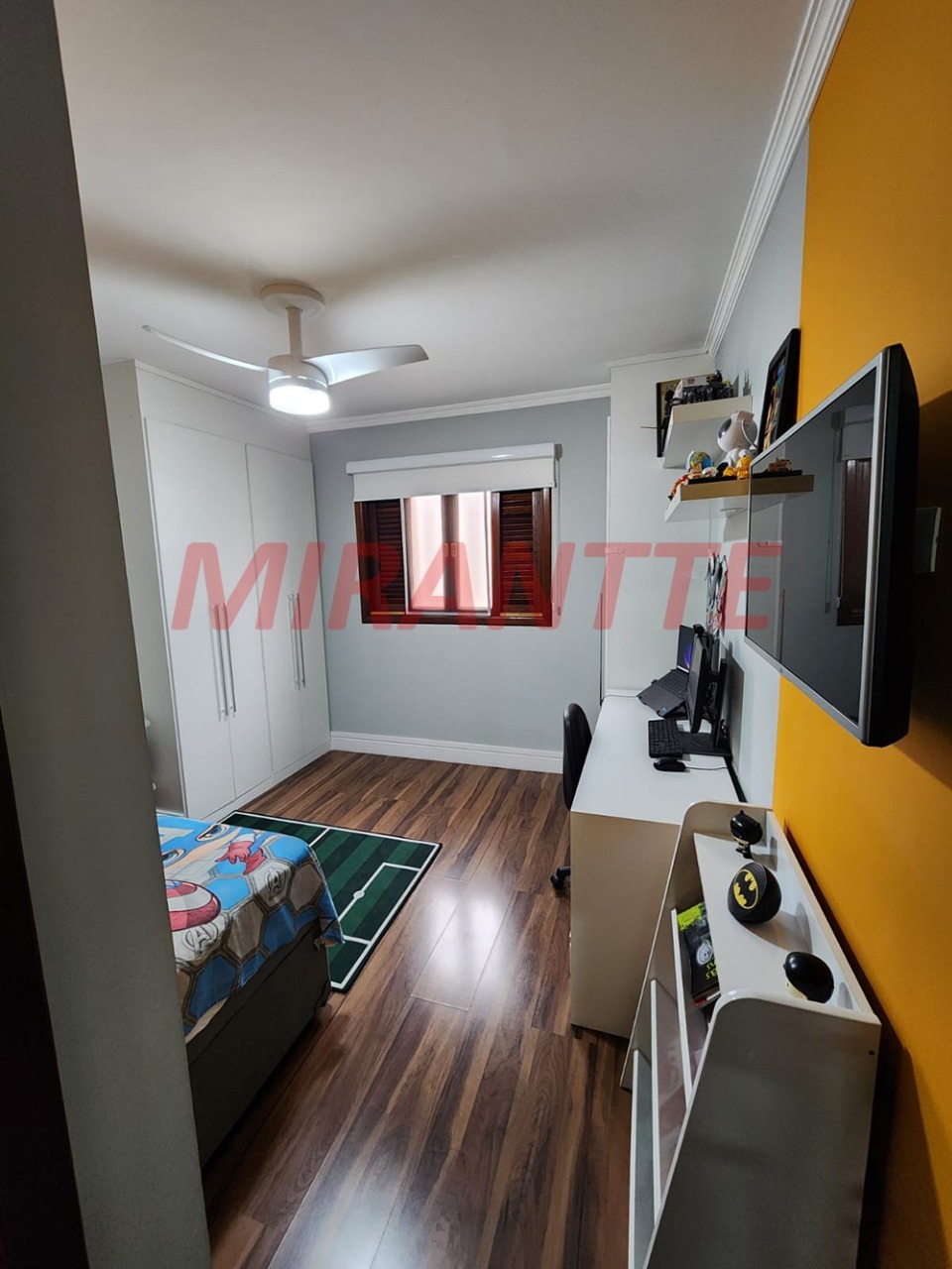 Sobrado de 185m² com 3 quartos em Vila Rosália