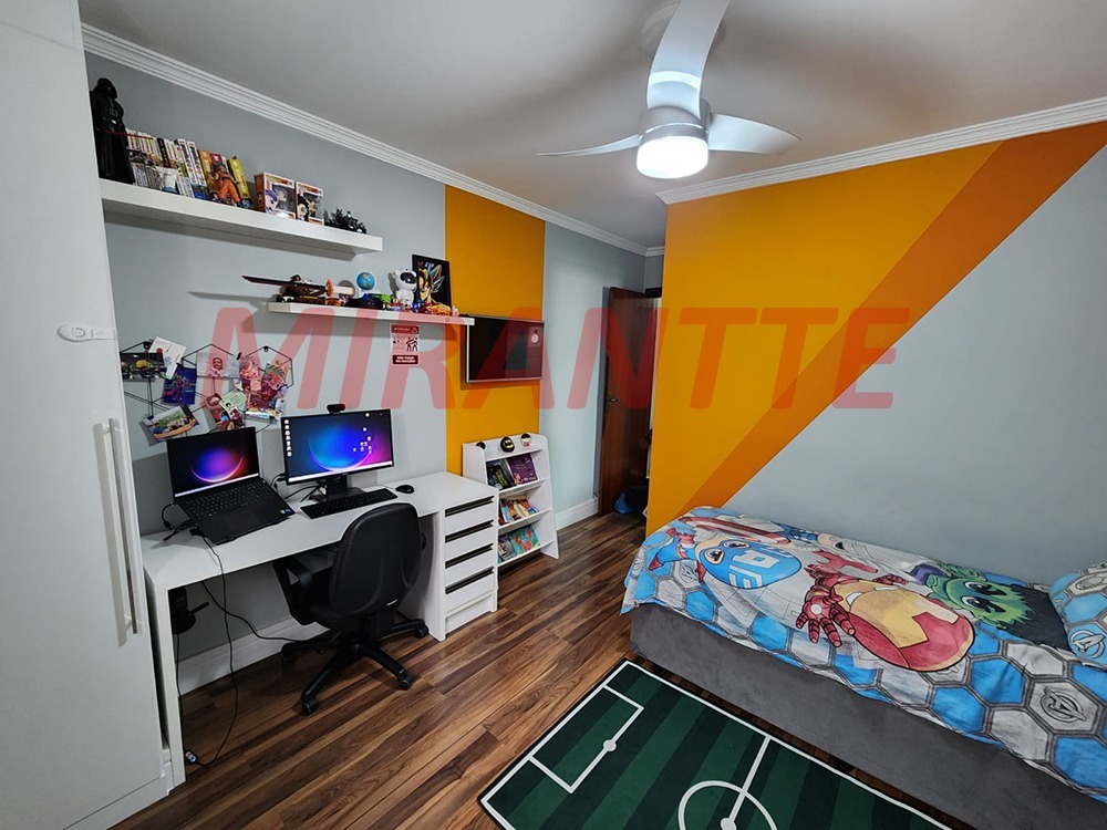 Sobrado de 185m² com 3 quartos em Vila Rosália