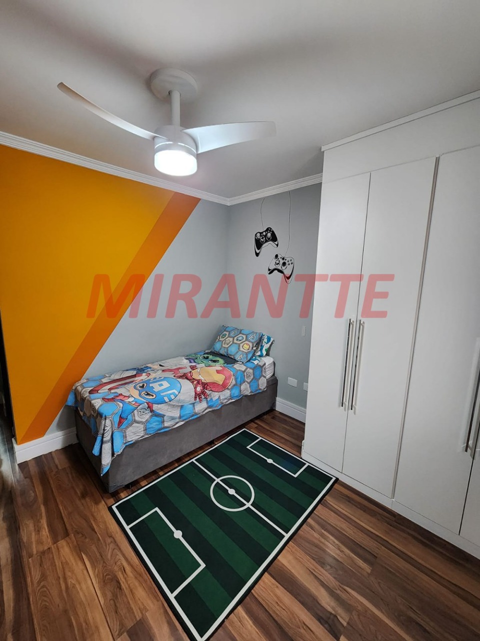 Sobrado de 185m² com 3 quartos em Vila Rosália