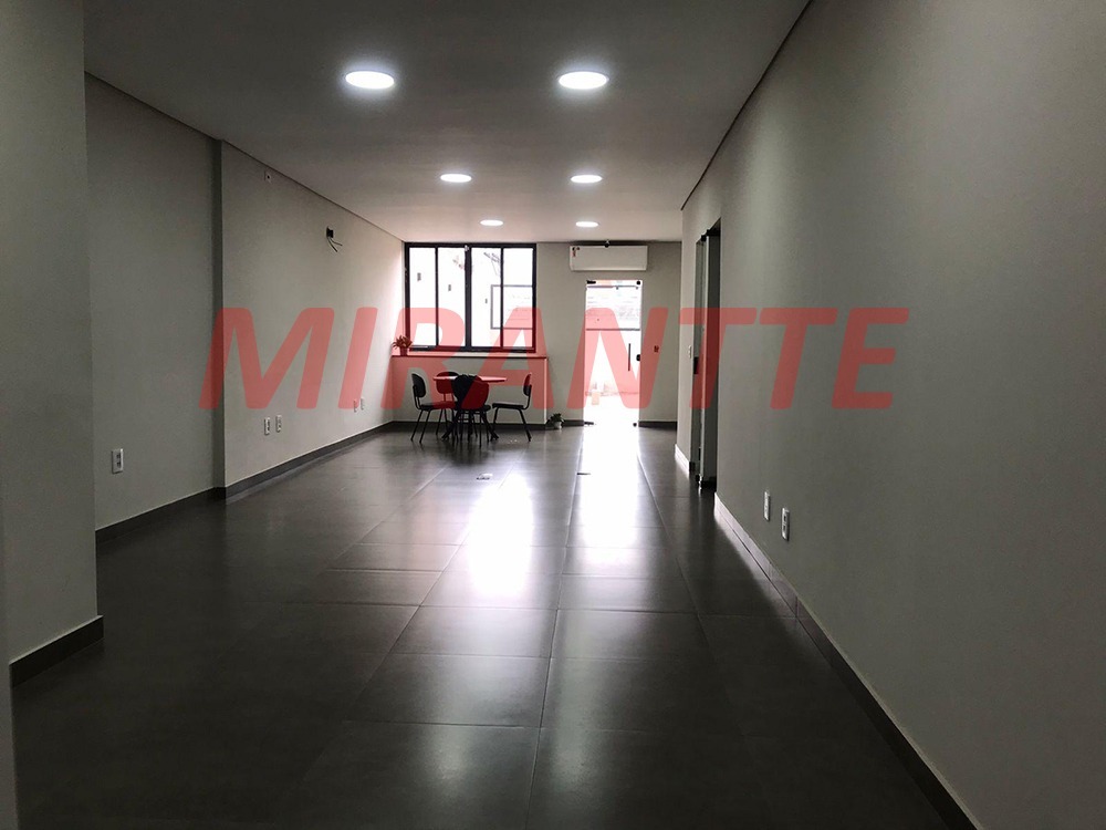 Comercial de 300m² em Santana