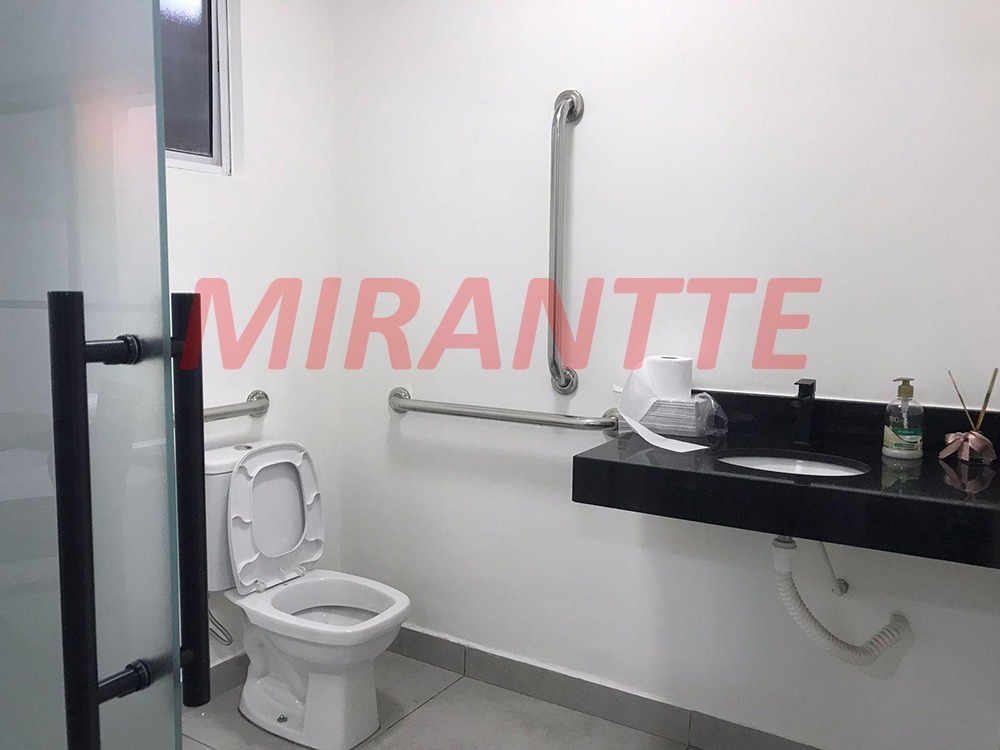 Comercial de 300m² em Santana