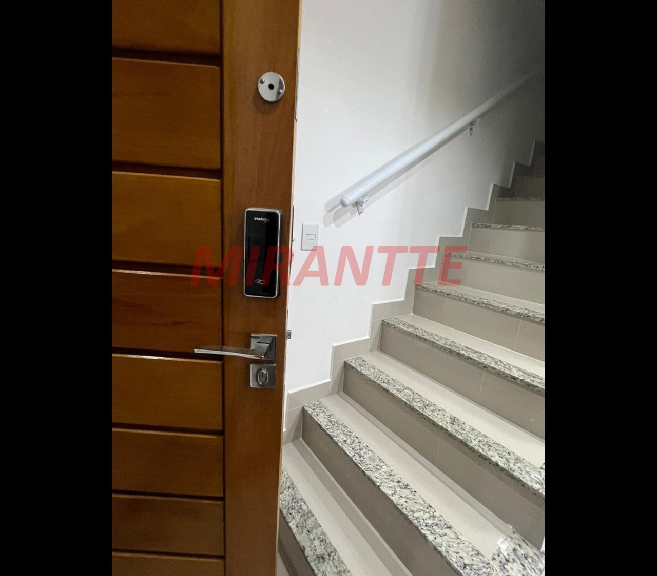 Cond. fechado de 74m² com 2 quartos em Vila Jaguara