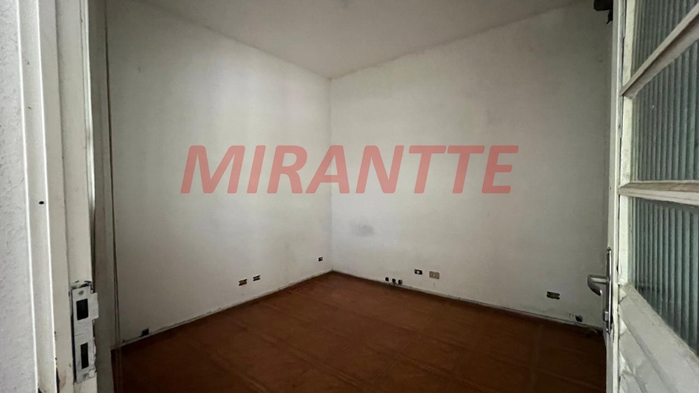 Sobrado de 133m² com 4 quartos em Santana