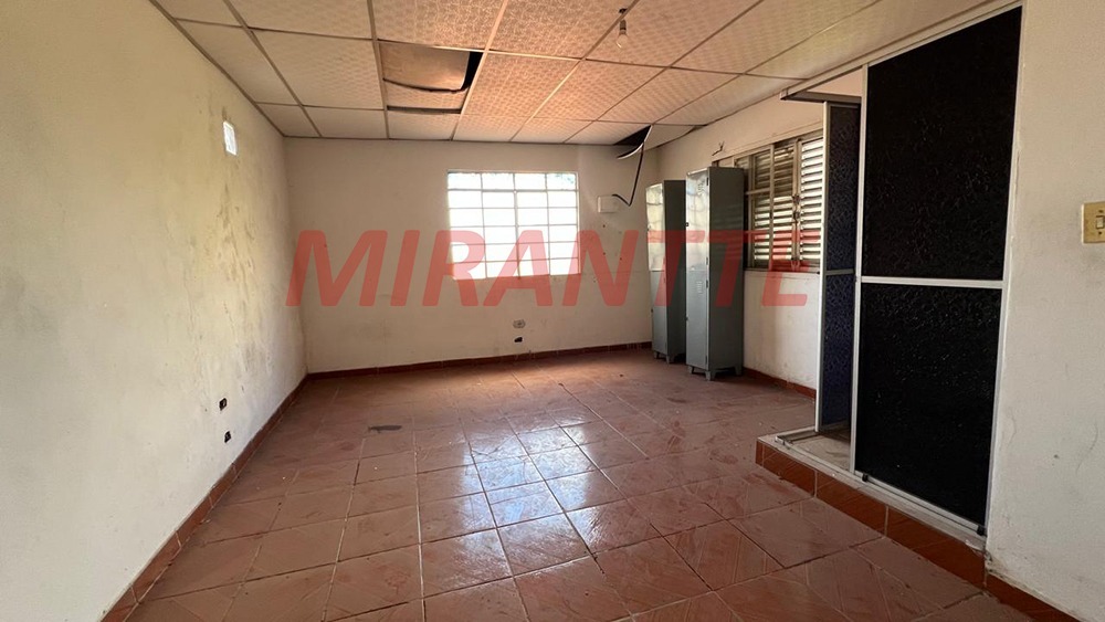 Sobrado de 133m² com 4 quartos em Santana