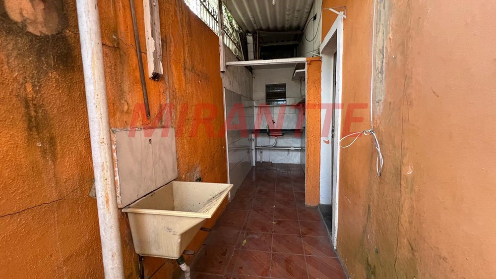 Sobrado de 133m² com 4 quartos em Santana