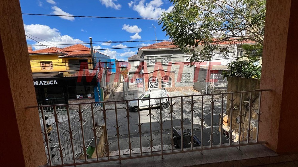 Sobrado de 133m² com 4 quartos em Santana