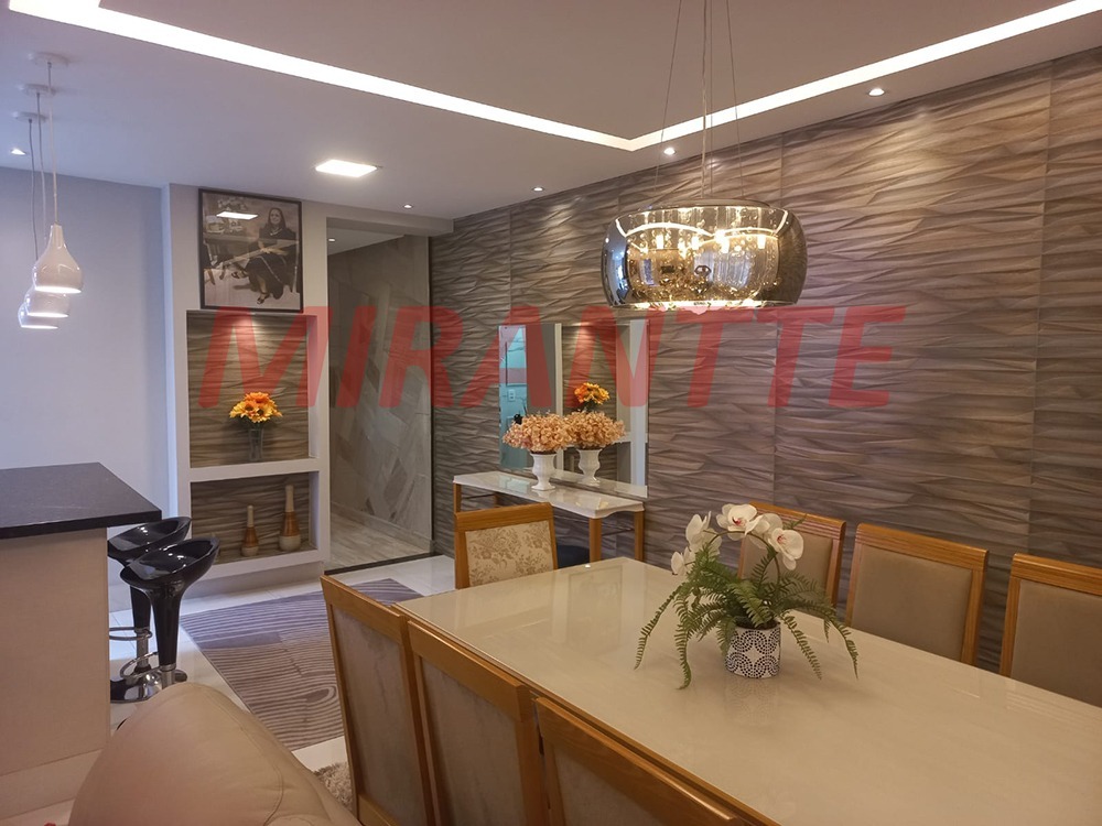 Casa terrea de 191m² com 2 quartos em Vila Pedro Moreira