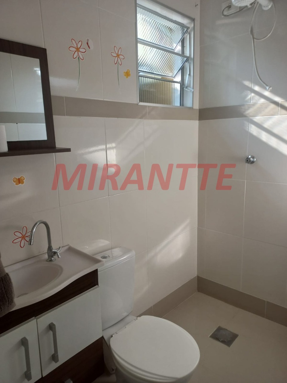 Casa terrea de 191m² com 2 quartos em Vila Pedro Moreira