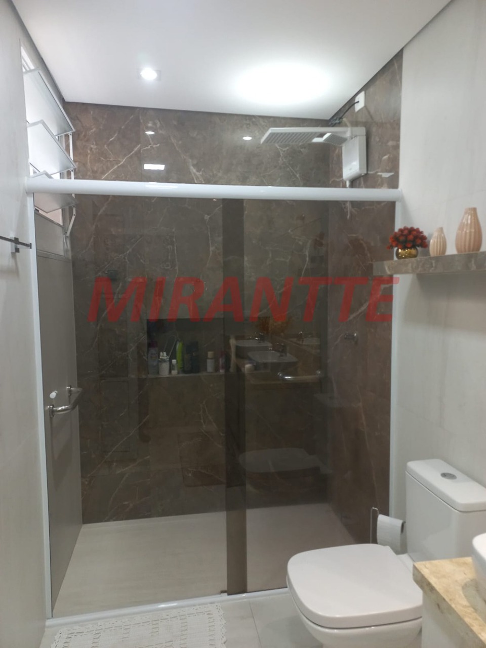 Casa terrea de 191m² com 2 quartos em Vila Pedro Moreira