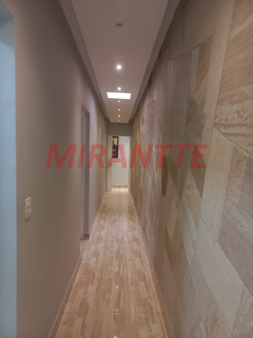 Casa terrea de 191m² com 2 quartos em Vila Pedro Moreira