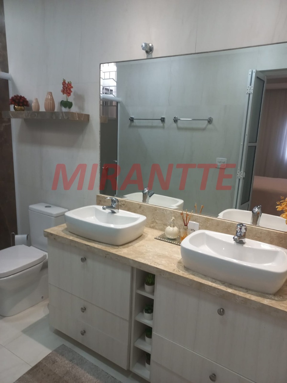 Casa terrea de 191m² com 2 quartos em Vila Pedro Moreira