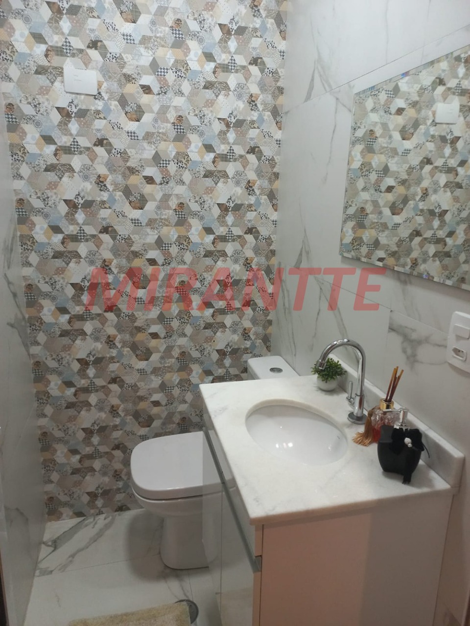Casa terrea de 191m² com 2 quartos em Vila Pedro Moreira