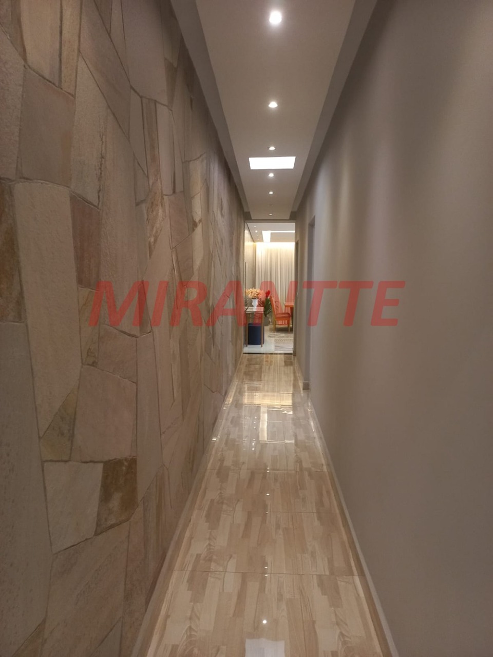 Casa terrea de 191m² com 2 quartos em Vila Pedro Moreira