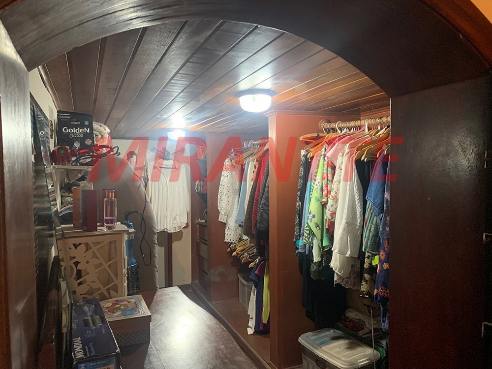 Casa terrea de 220m² com 5 quartos em Santana